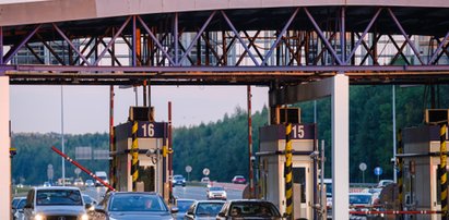 Nagły zwrot w sprawie opłat za autostrady. Skorzystają miliony kierowców