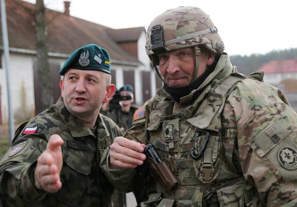 BEMOWO PISKIE KONTYNGENT NATO PRZYJAZD (powitanie żołnierzy NATO)