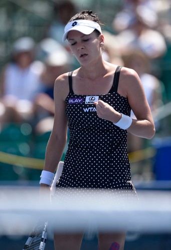 Sukienka w grochy nie przyniosła szczęścia Agnieszce Radwańskiej