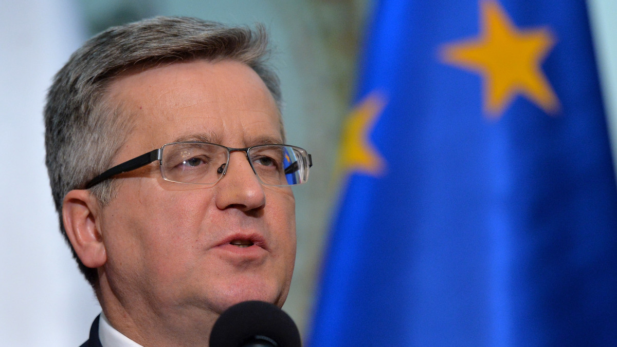 Prezydent Bronisław Komorowski spotkał w Belwederze z prezydentem Francji Francois Hollande'em. Jak informował polski prezydent, tematami spotkania będą: strategia UE po szczycie w Wilnie i przyszłość Partnerstwa Wschodniego.