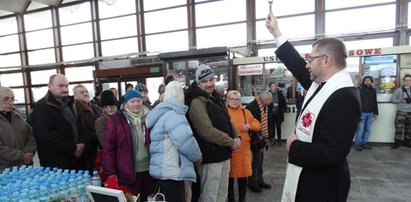 Opłatek, kolędy i ciepły posiłek. Spotkania wigilijne dla samotnych i potrzebujących w Lublinie