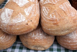 Pieczywo z 5-proc. VAT, kawior z 23-procentowym. Znamy nową matrycę stawek