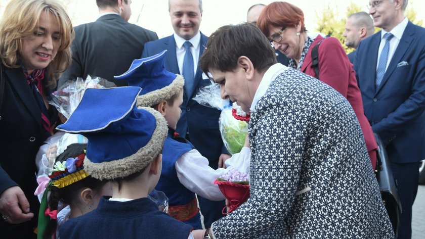 Tak Szydło bawiła się na pikniku. Zobacz zdjęcia