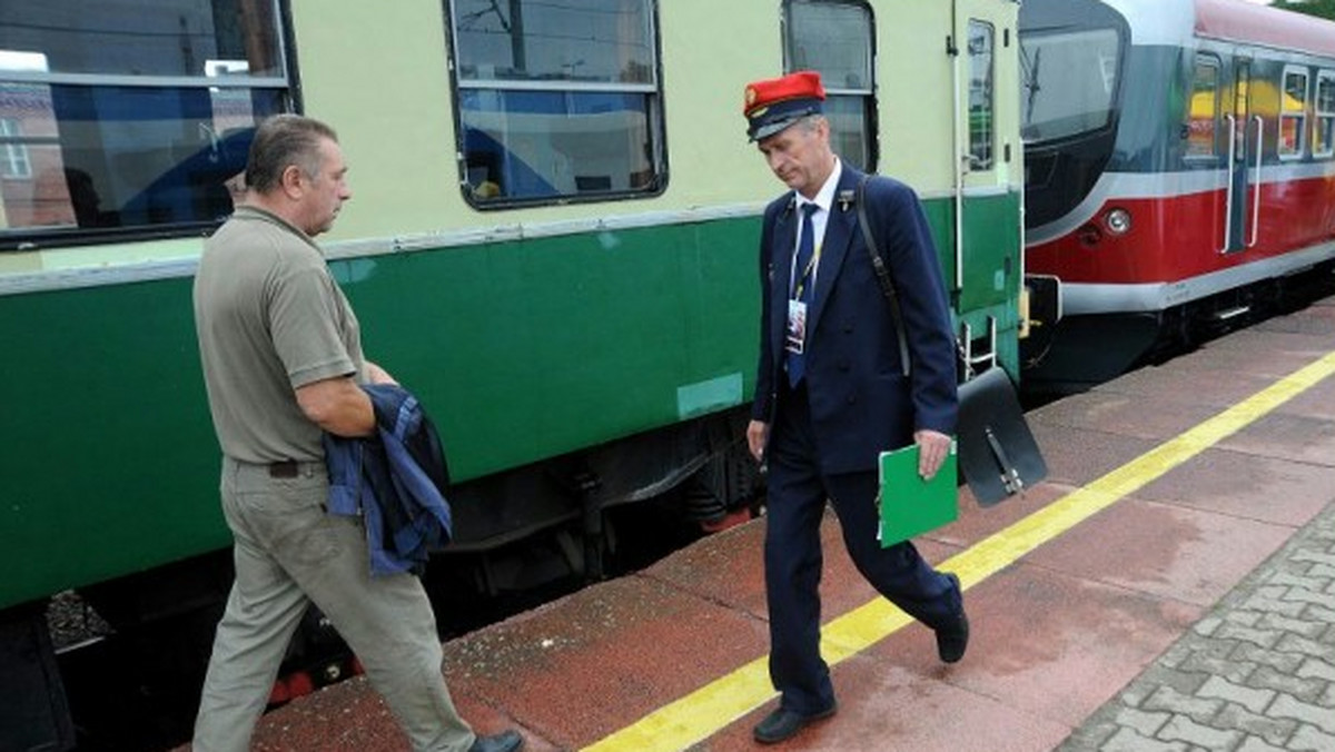 Pociągi Przewozów Regionalnych mogą stanąć. Związkowcy są zdesperowani, strajk rozpocznie się, gdy choć jeden pracownik PR zostanie zwolniony.