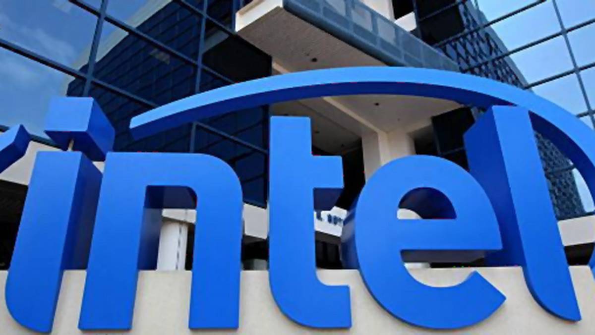 Intel wycofuje się z urządzeń noszonych