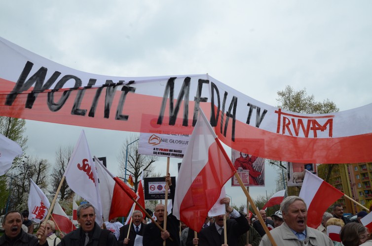 Manifestacja w obronie Telewizji Trwam