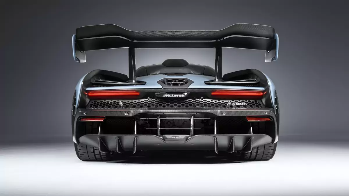 McLaren Senna