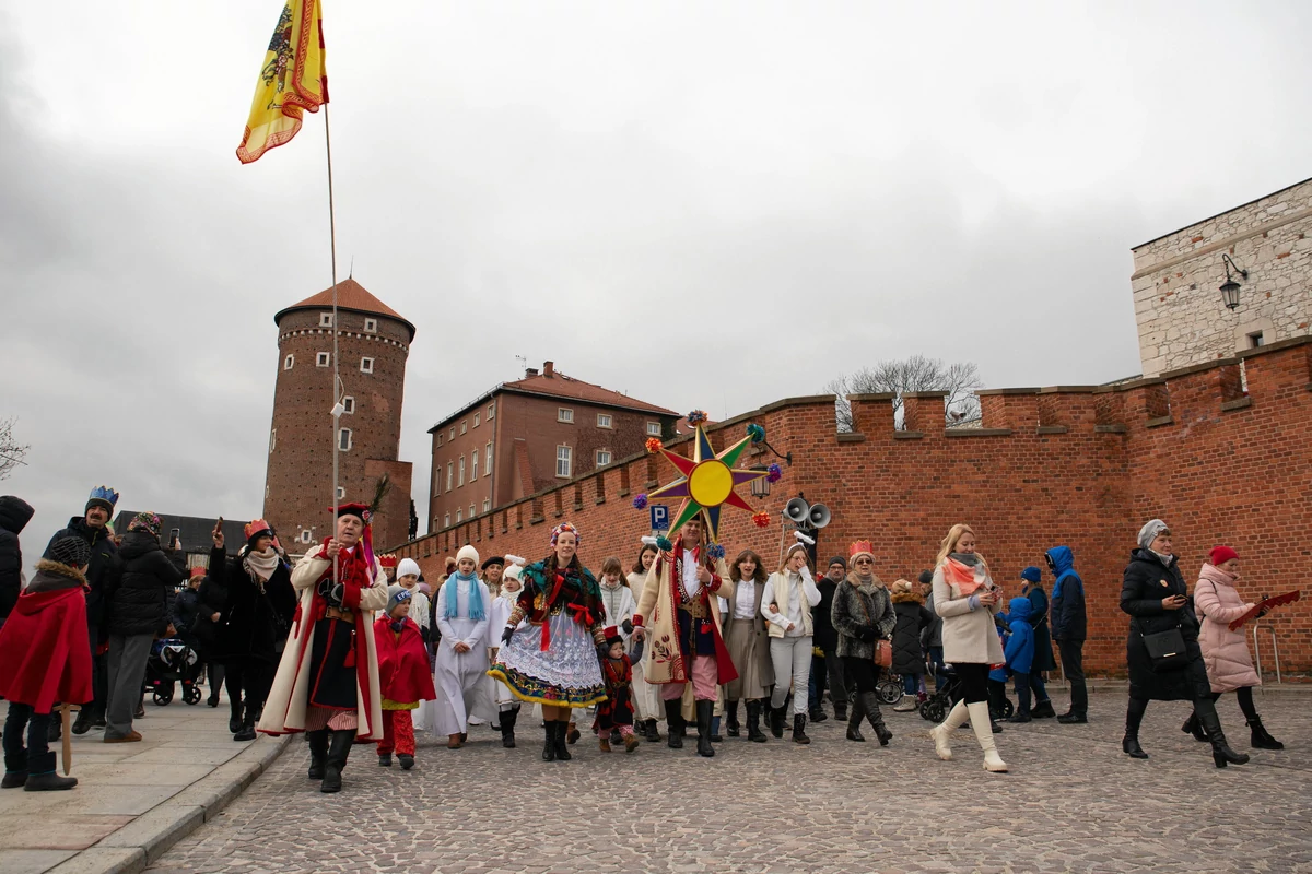  Kraków: Orszak Trzech Króli 2024. O której i gdzie przejdzie? TRASA, KIEDY