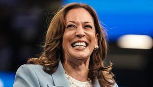 Harris raked in $310 million in July, erasing Trump's cash advantage.ELIJAH NOUVELAGE/Getty Images