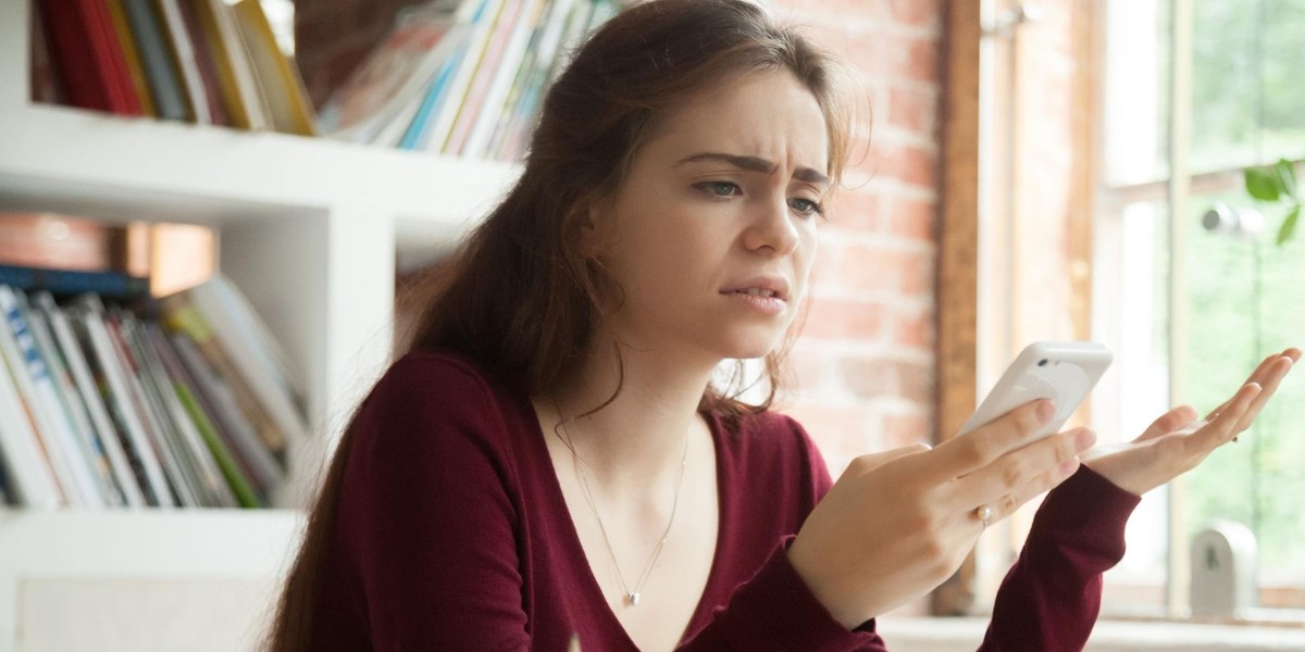 Niebezpieczna tapeta. Może zniszczyć twój telefon