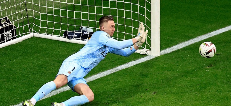 Marcin Bułka dwa razy wyjmował piłkę z siatki w meczu z Paris Saint-Germain