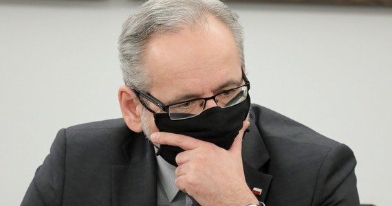 Korona wirus.  Szczepionki w Polsce.  Szczegóły dotyczące funduszu kompensacyjnego