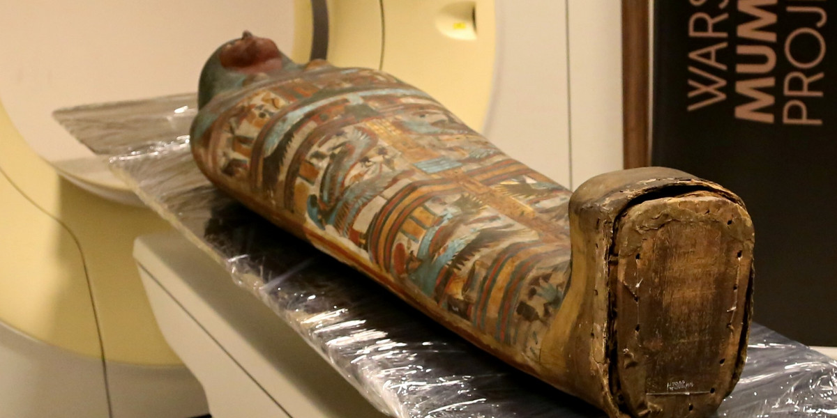 Sprawdzili jak wyglądają mumie pod bandażami. Mężczyźni sprzed 2000 lat
