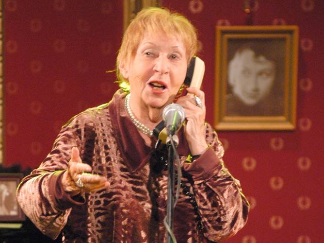 Irena Kwiatkowska (1912 – 2011)