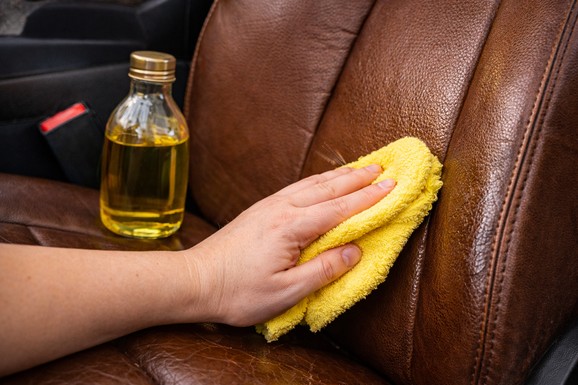 Iskorišćeno jestivo ulje nova meta lopova: Krađe uzimaju maha zbog visoke cene biogoriva, milionska šteta za nemačku industriju