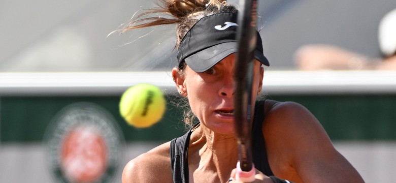 Magda Linette przegrała z niżej notowaną rywalką i odpadła w 1. rundzie French Open