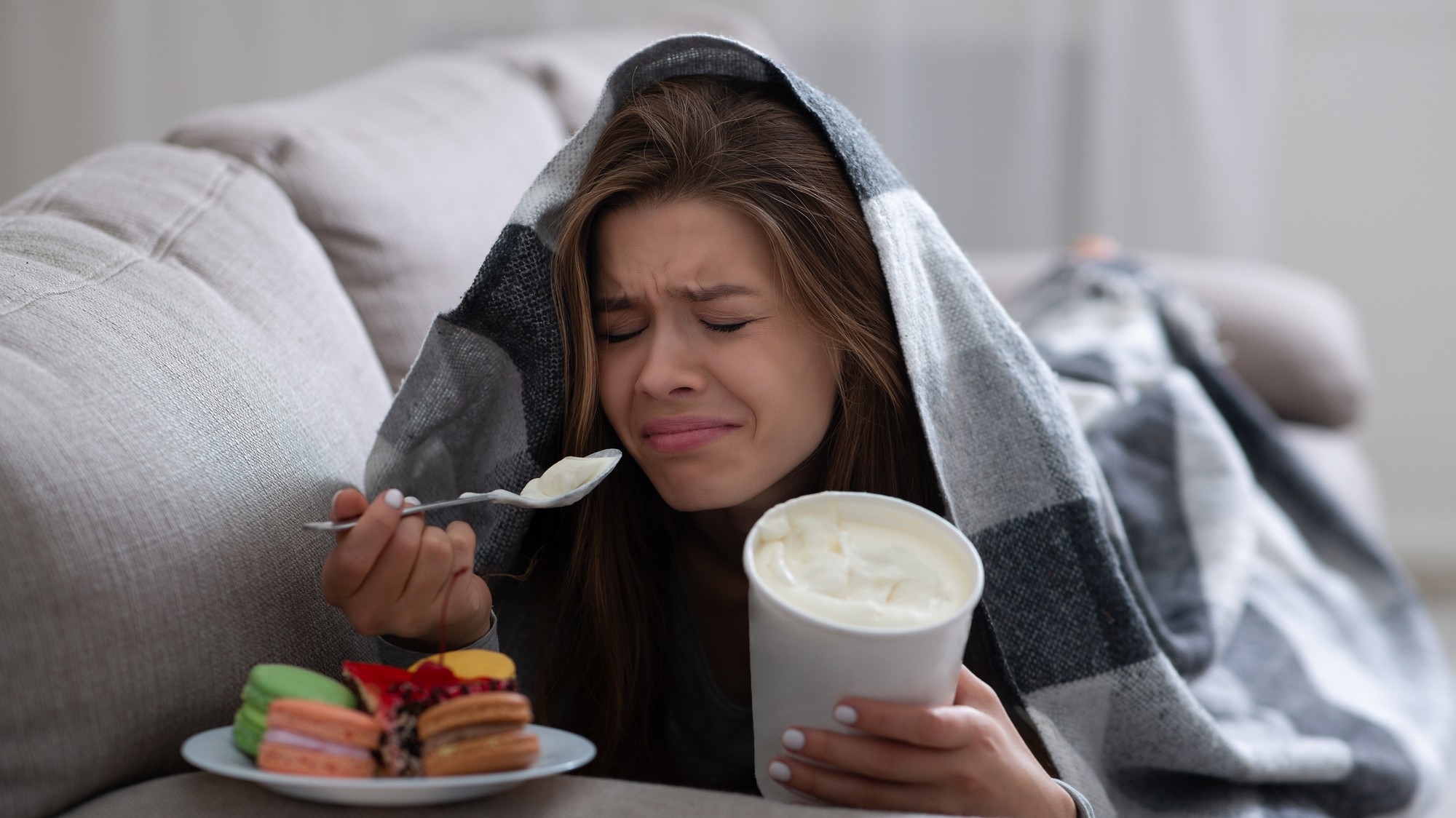 Ženy skutočne túžia po sladkom, keď sú osamelé. (ilustračné foto)