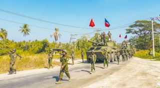 Birma w ogniu: Armia Arakanu kontra junta. Rohingja znów bez domu