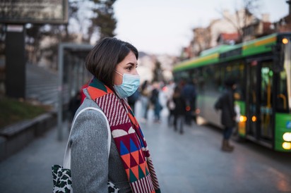 Magyar Orvosi Kamara: a legjobb, ha mindenki visel maszkot!