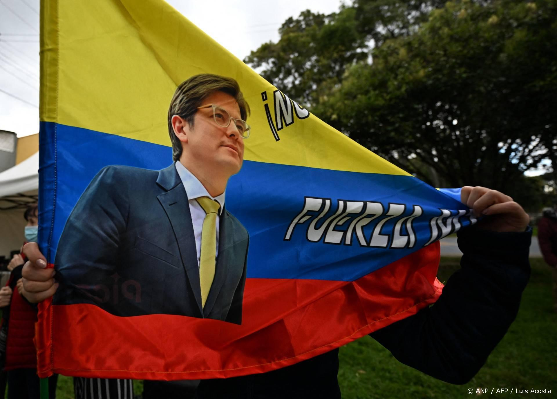 Colombiaanse presidentskandidaat Uribe overleden na aanslag