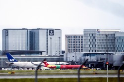 "Barokowa ewakuacja". Samolot ze 111 miejscami zabrał z Afganistanu 15 osób