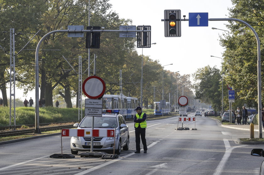 Wszystkich Świętych. Ul. Osobowicka we Wrocławiu