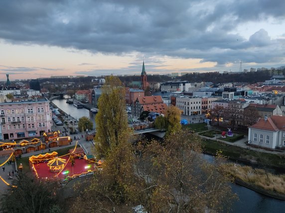 Bydgoski jarmark na moście