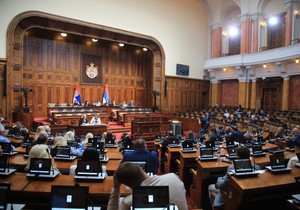 Poslanici nastavili raspravu po amandmanima na Predlog zakona o presađivanju organa