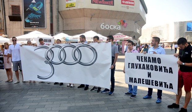 restart peticija protest