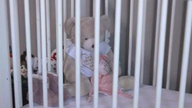 11-miesięczna Anastazja w szpitalu z licznymi złamaniami. "Te potwory już dawno powinni byli zamknąć"