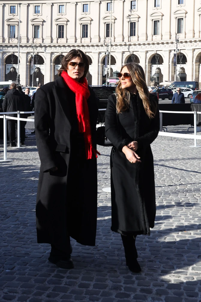 Elizabet Harli sa sinom