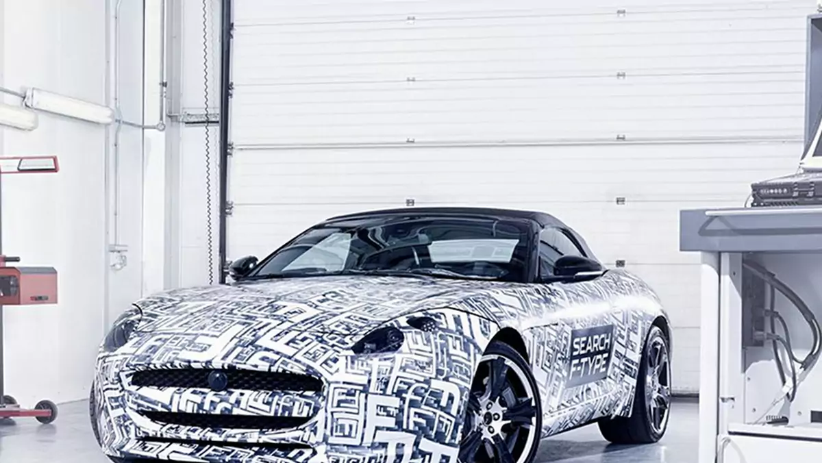 Sportowy Jaguar F-Type przyjedzie do Paryża