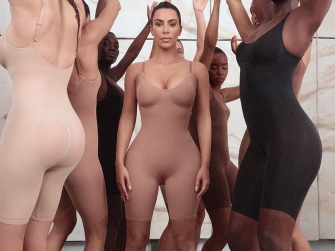 Kim je zbog steznika opet na stubu srama