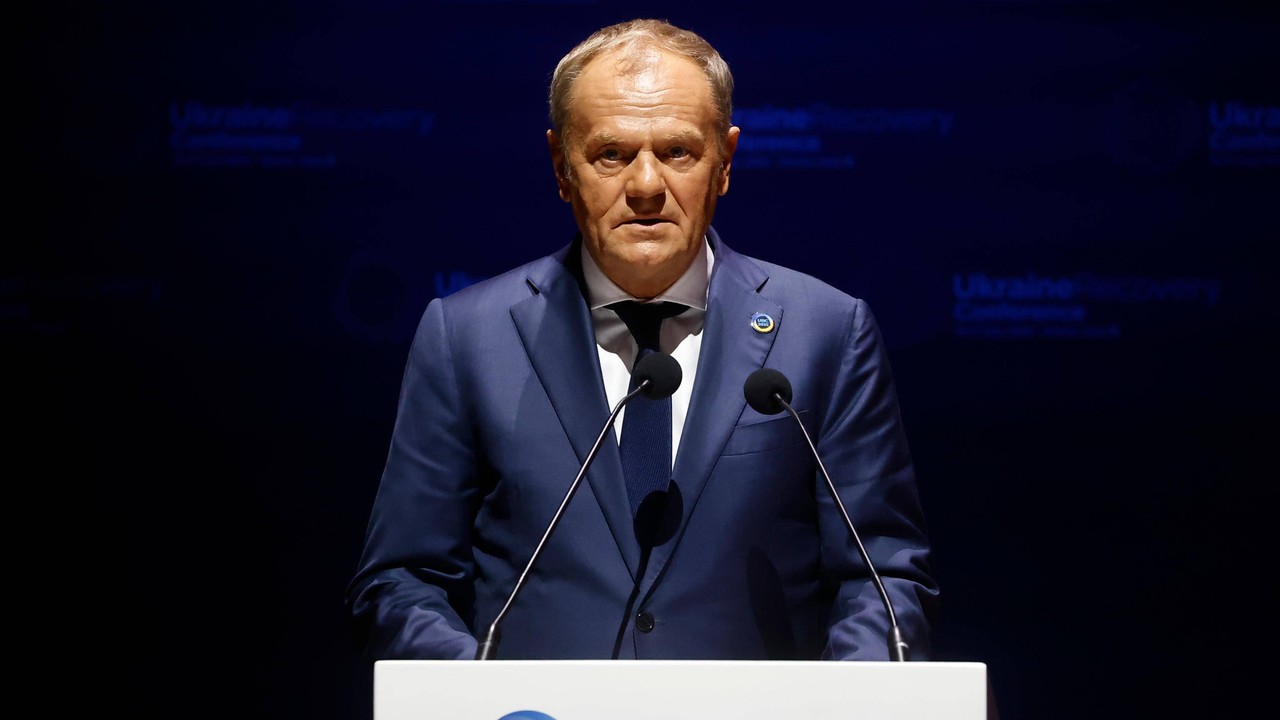 Donald Tusk reaguje na skandaliczne słowa Grzegorza Brauna. 