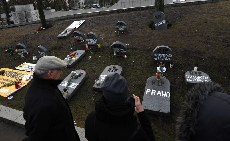 Protest przed Sejmem