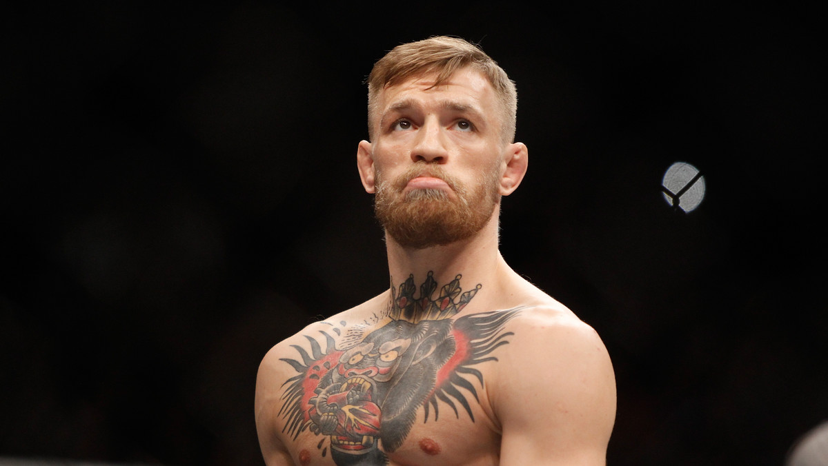 Na swoim profilu na Instagramie Conor McGregor, irlandzki zawodnik mieszanych sztuk walki, zamieścił nagranie, na którym pokazał, jak spędza wolny czas. Sportowiec strzelał z pistoletu do specjalnej tarczy.