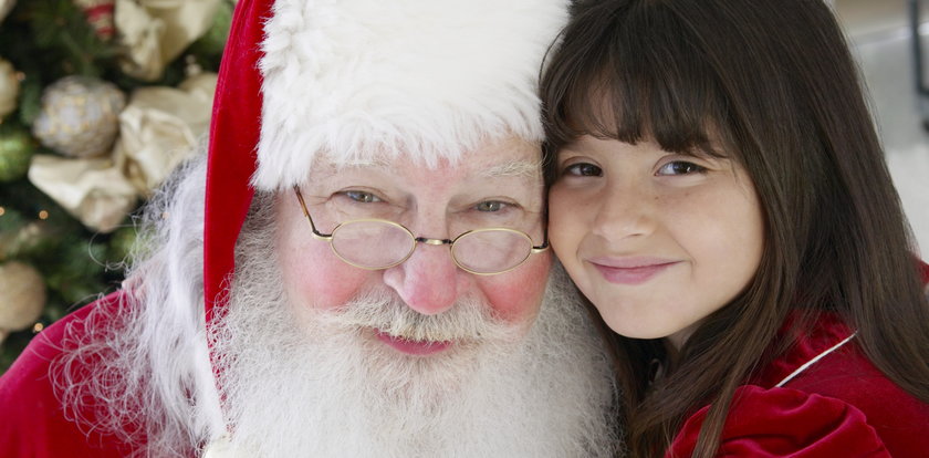 Rodzice z premedytacją okłamują dzieci! Czy święty Mikołaj istnieje?