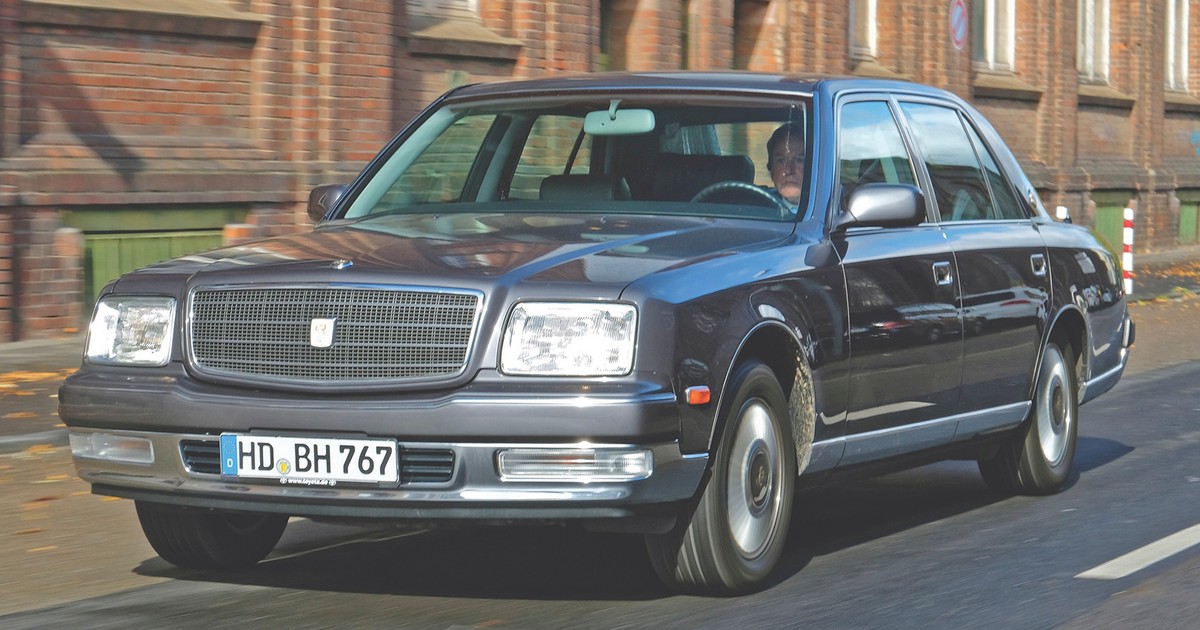 Toyota century ii