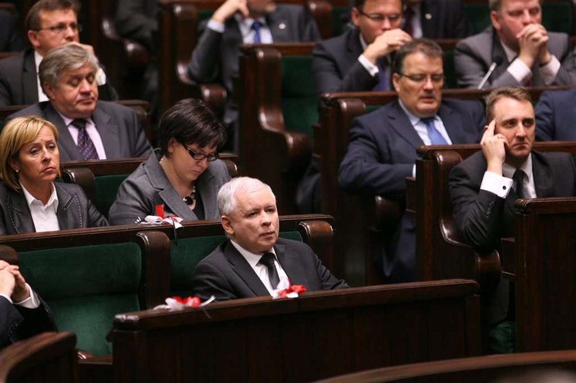 Sejm w strachu. Posłowie drżą o życie