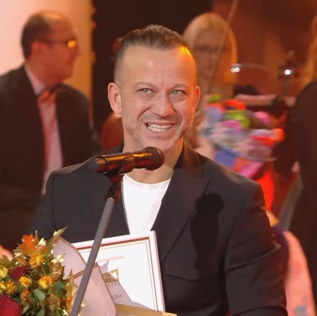 Turecký herec Rıza Kocaoğlu.
