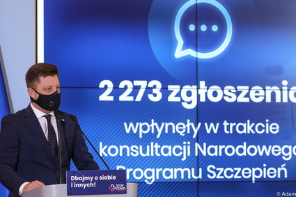 Szczepienia na COVID-19. Rząd zapłaci gminom za dowożenie pacjentów