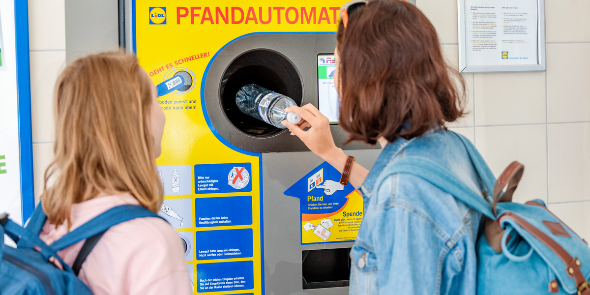 Automaty na plastikowe opakowania są powszechne m.in. w Niemczech