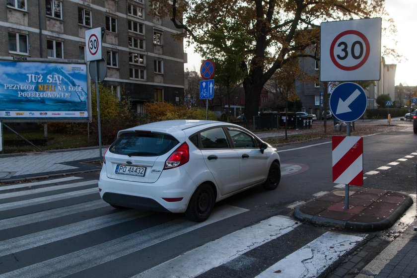 Przed wprowadzeniem Strefy Tempo 30 na Jeżycach i Łazarzu mieszkańcy tych dzielnic wezmą udział w debacie społecznej