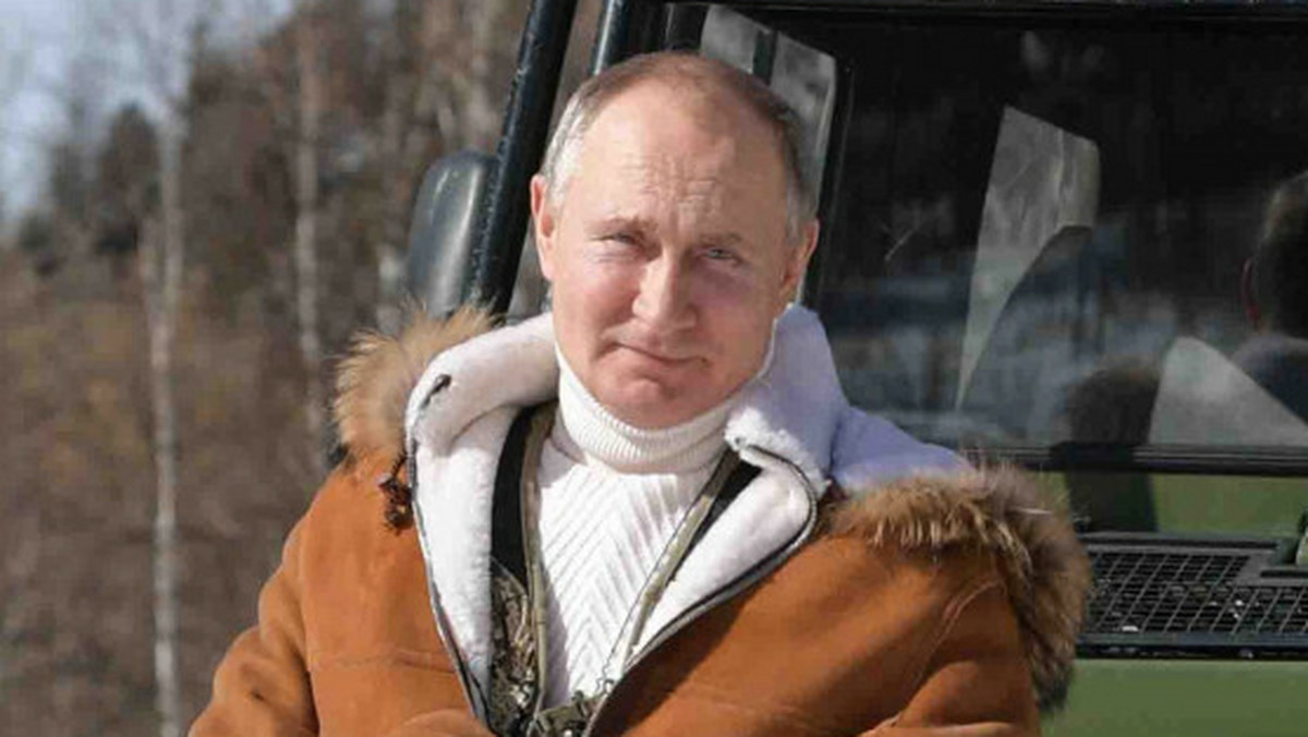 Władimir Putin najprzystojniejszym Rosjaninem. Nie dał rywalom nawet cienia szans