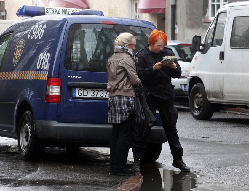 Strażnicy miejscy nie znają angielskiego