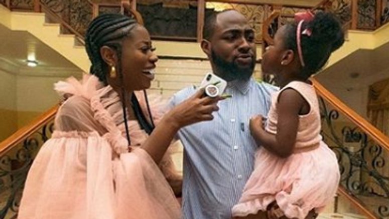 Davido says he only allowed his baby mama, Sophia Momodu to join him in his plane to Ghana for the sakes of his daughter, Imade.Davido has come out to clear the air about the rumoured fling with his baby mama, Sophie Momodu. [LindaIkeji]