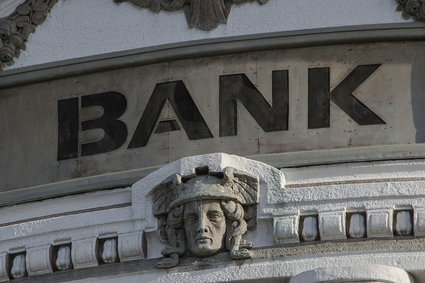 Jeden z największych trucicieli banków w Polsce znów daje o sobie znać