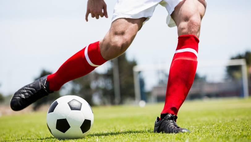 Beliebte Schienbeinschoner für Fußball im Vergleich