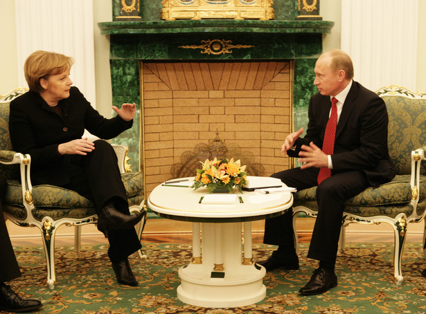 "The Independent": Merkel i Putin mają plan dla Ukrainy