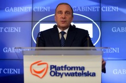 Schetyna: Kto mówi o reparacjach, ten chce oszukać polską opinię publiczną